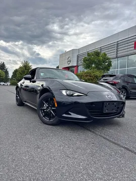 2024 Mazda MX-5 Miata RF Sport