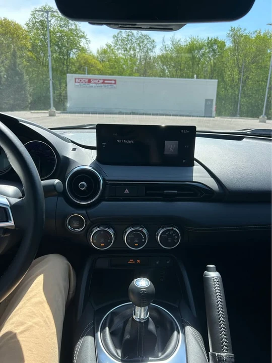 2024 Mazda ND MX-5 Miata - Image 13 of 17