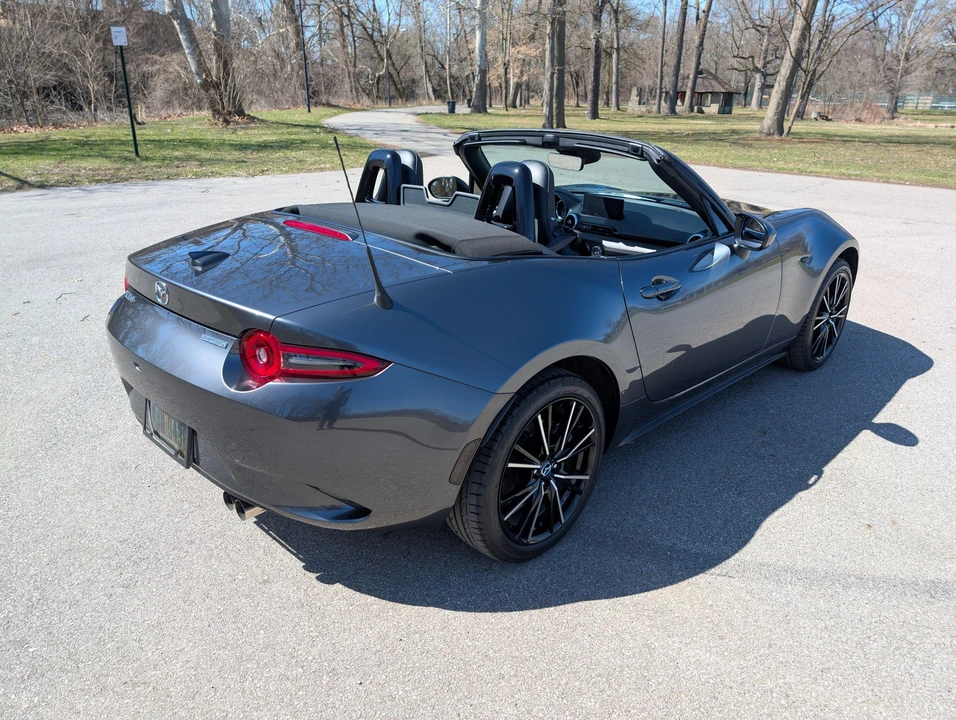 2024 Mazda ND MX-5 Miata - Image 9 of 31