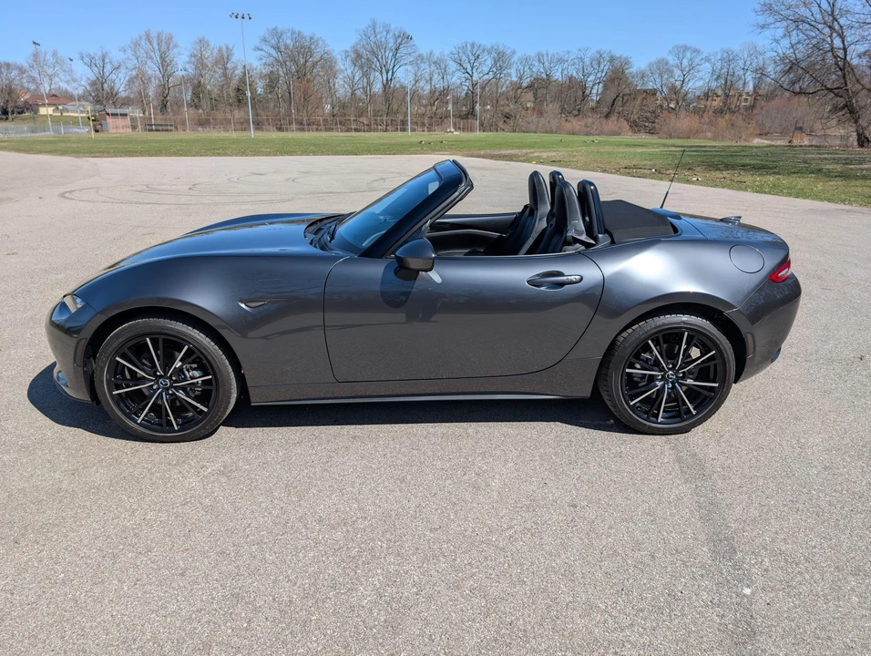 2024 Mazda ND MX-5 Miata - Image 7 of 31