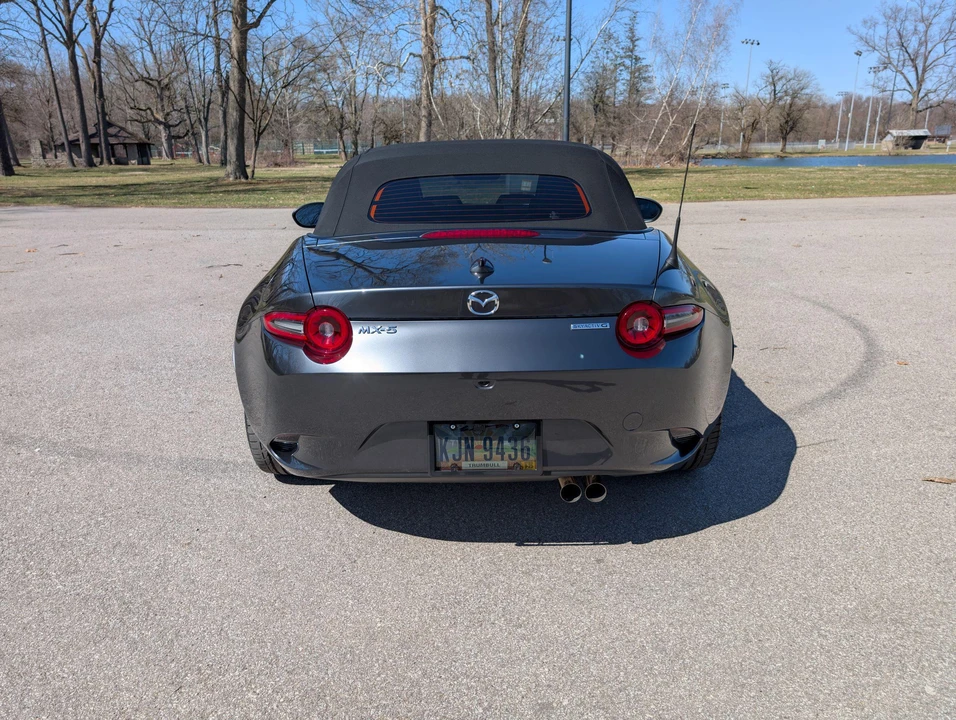 2024 Mazda ND MX-5 Miata - Image 12 of 31