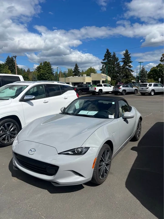 2024 Mazda ND MX-5 Miata - Image 11 of 16