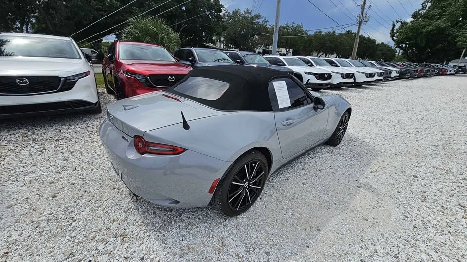 2024 Mazda ND MX-5 Miata - Image 4 of 8