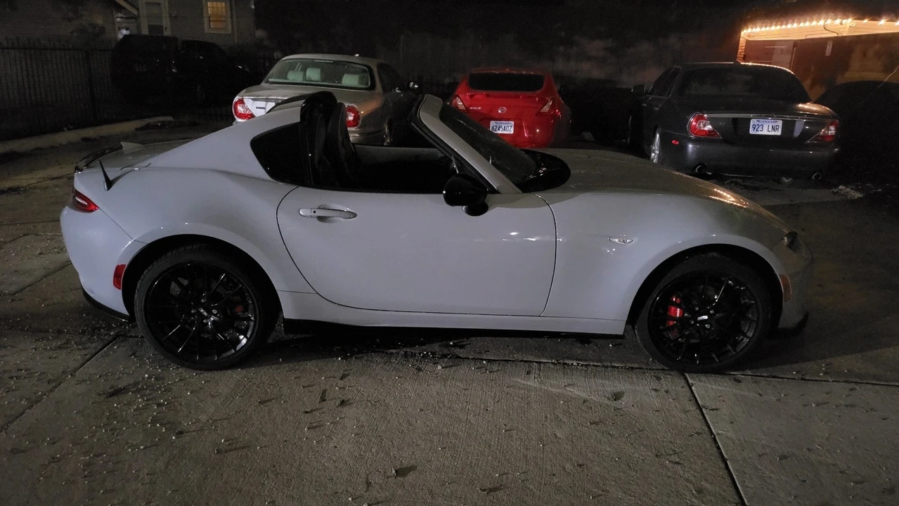 2024 Mazda ND MX-5 Miata - Image 14 of 21