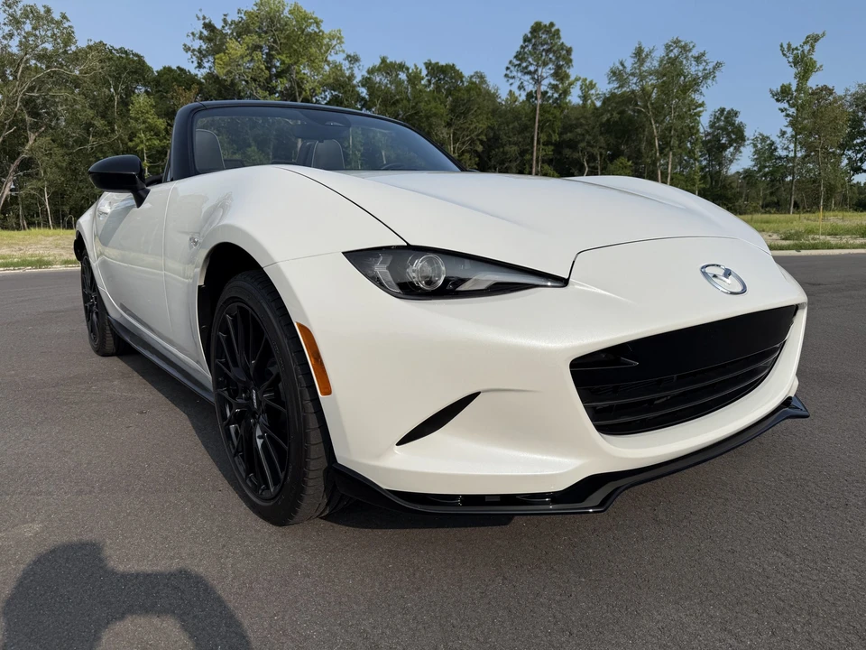 2024 Mazda ND MX-5 Miata - Image 22 of 31