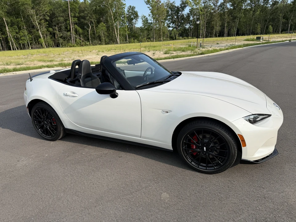 2024 Mazda ND MX-5 Miata - Image 25 of 31
