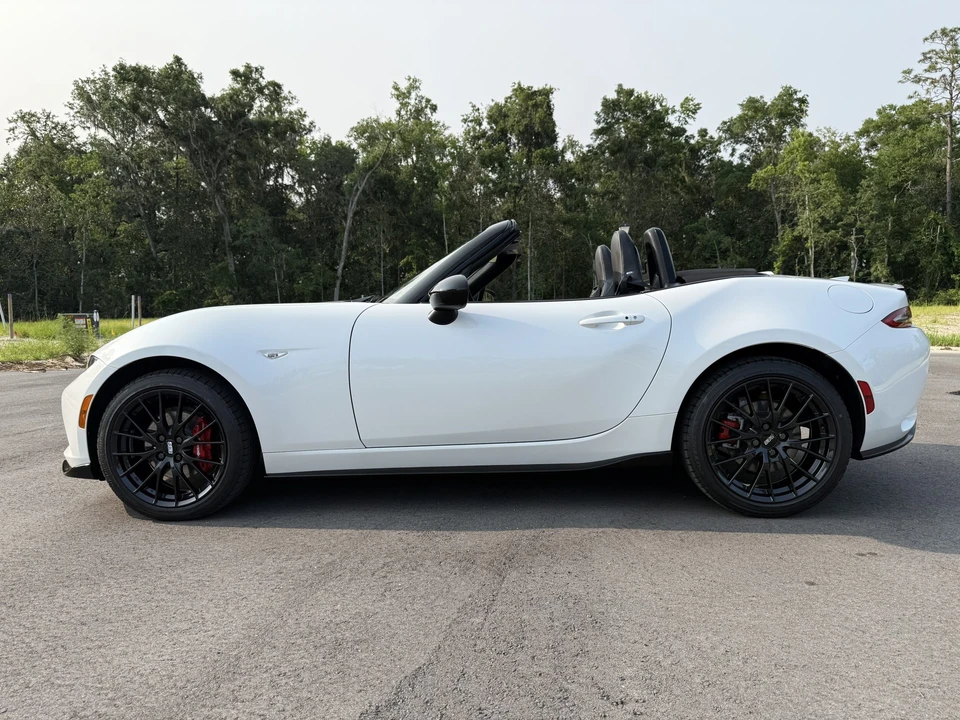 2024 Mazda ND MX-5 Miata - Image 5 of 31