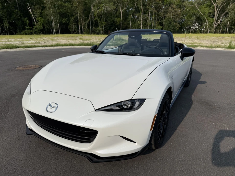 2024 Mazda ND MX-5 Miata - Image 2 of 31
