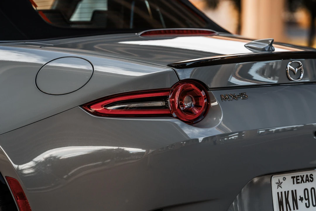 2024 Mazda ND MX-5 Miata - Image 22 of 31