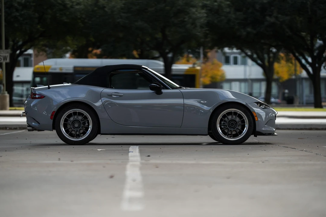 2024 Mazda ND MX-5 Miata - Image 12 of 31