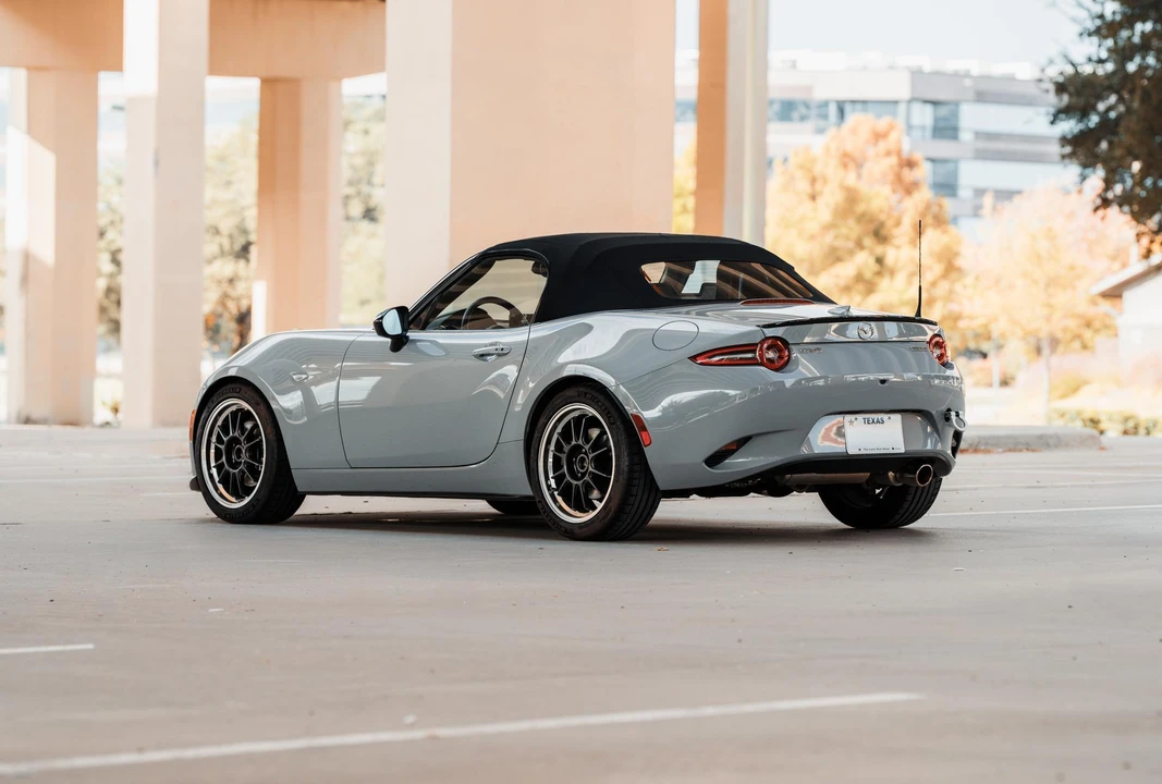 2024 Mazda ND MX-5 Miata - Image 8 of 31