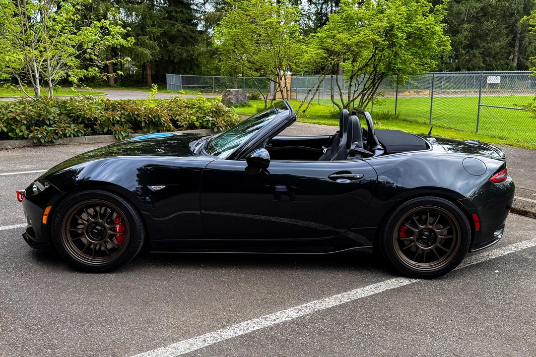 2024 Mazda ND MX-5 Miata - Image 3 of 31