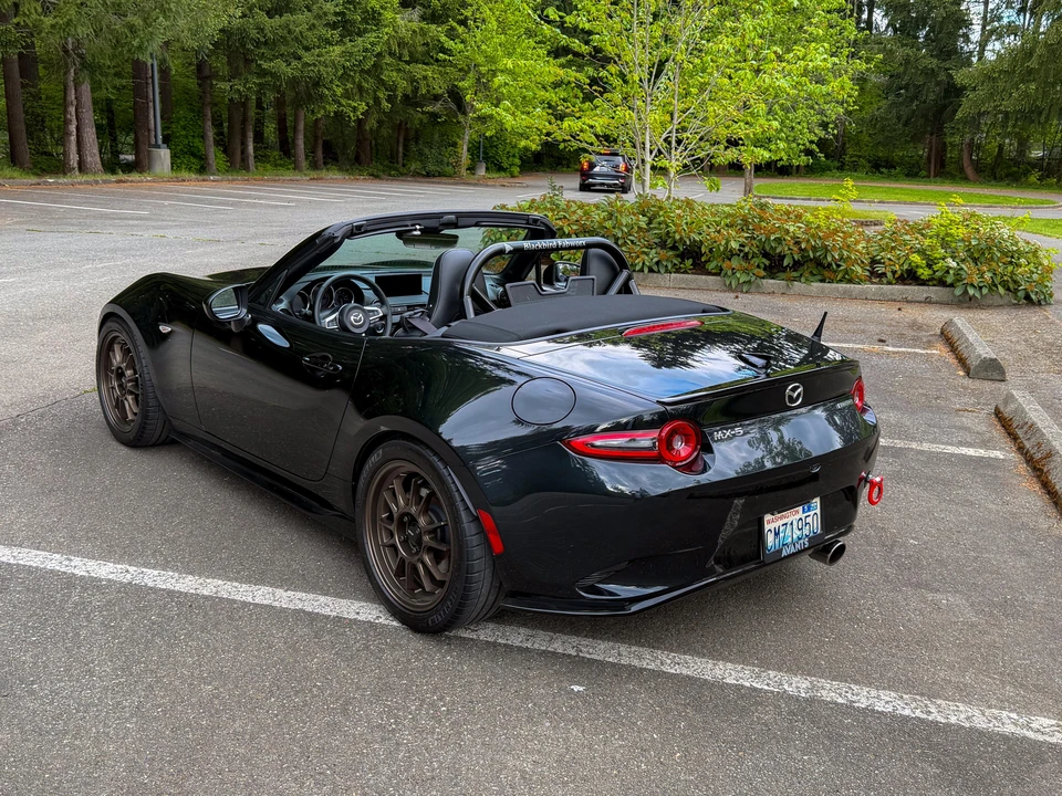 2024 Mazda ND MX-5 Miata - Image 9 of 31