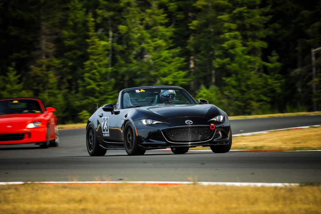 2024 Mazda ND MX-5 Miata - Image 17 of 31