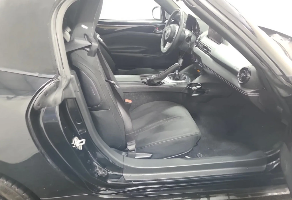 2024 Mazda ND MX-5 Miata - Image 8 of 10