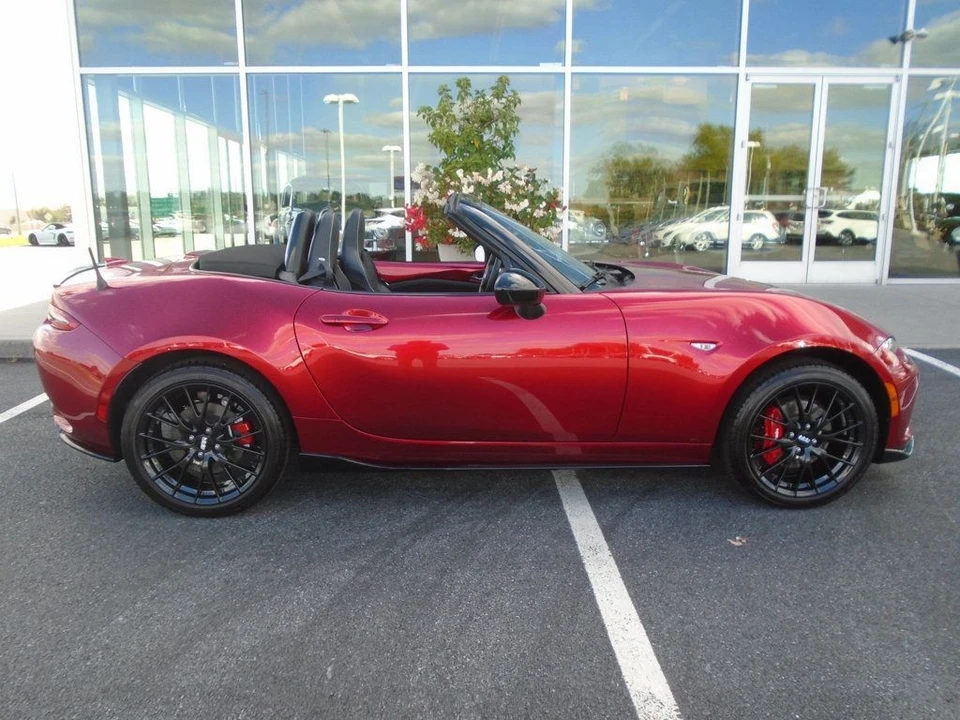 2024 Mazda ND MX-5 Miata - Image 3 of 12