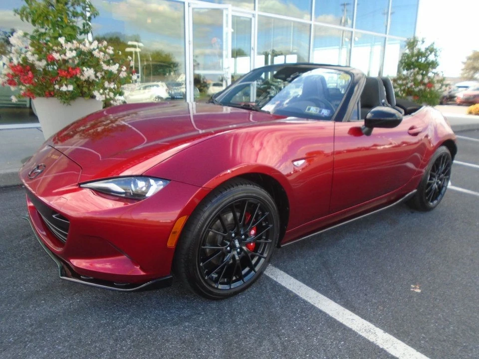 2024 Mazda ND MX-5 Miata - Image 8 of 12