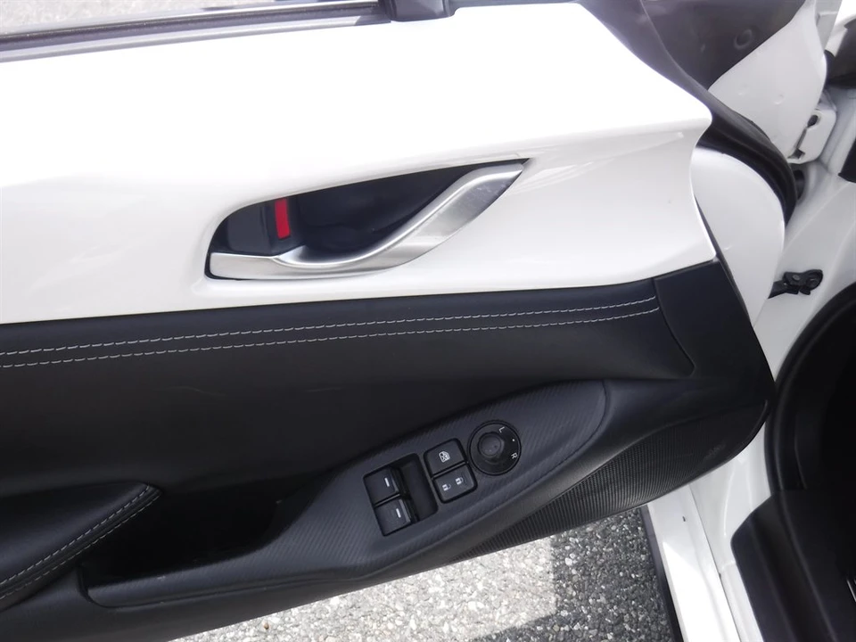 2024 Mazda ND MX-5 Miata - Image 10 of 21