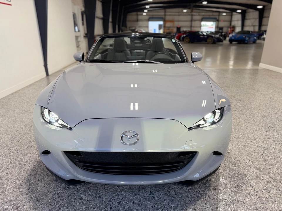 2024 Mazda ND MX-5 Miata - Image 14 of 31
