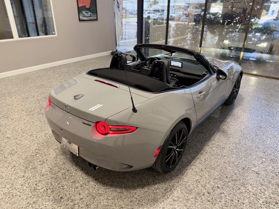 2024 Mazda ND MX-5 Miata - Image 10 of 31