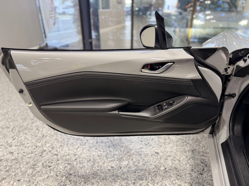2024 Mazda ND MX-5 Miata - Image 17 of 31