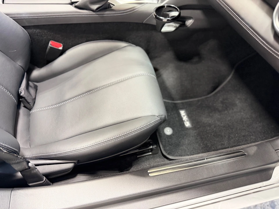 2024 Mazda ND MX-5 Miata - Image 29 of 31