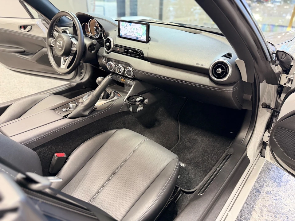 2024 Mazda ND MX-5 Miata - Image 24 of 31