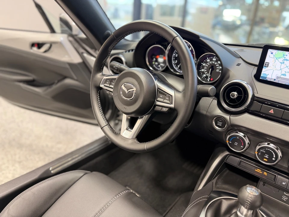 2024 Mazda ND MX-5 Miata - Image 25 of 31