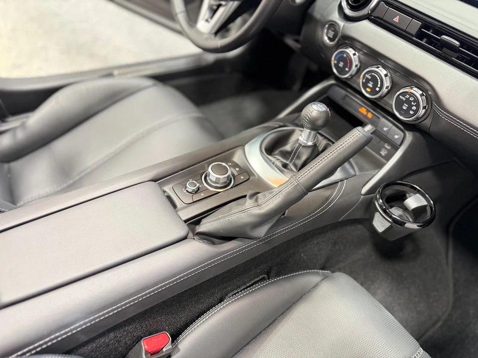2024 Mazda ND MX-5 Miata - Image 26 of 31