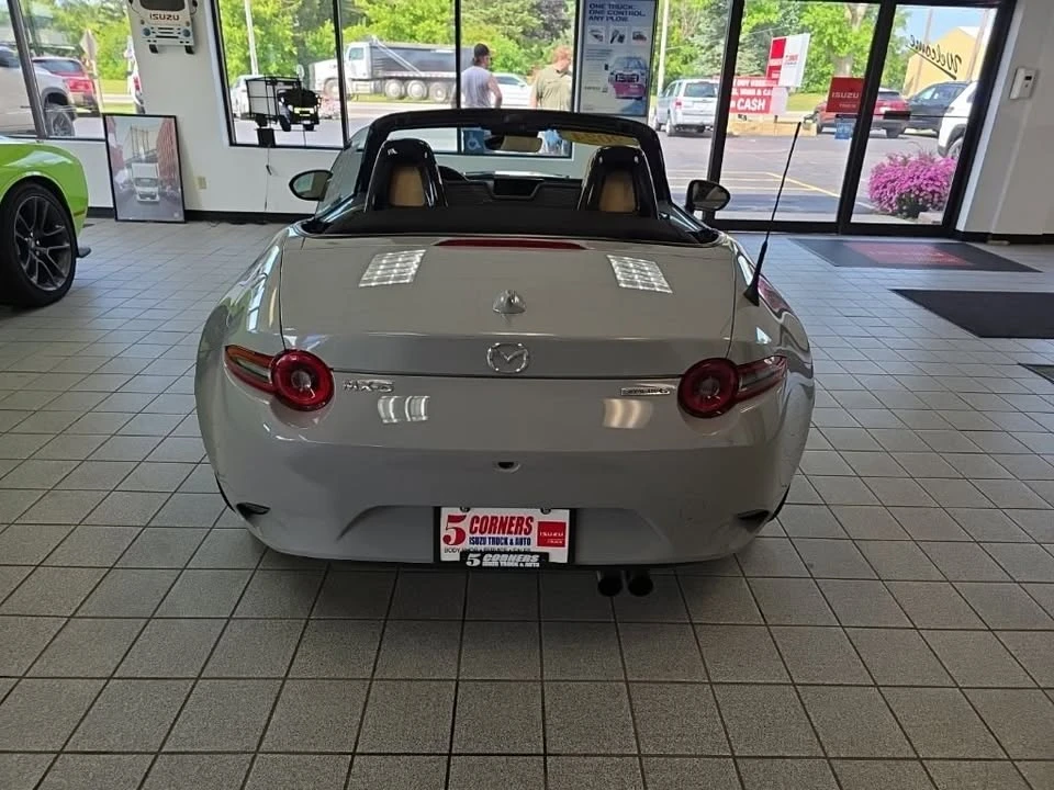2024 Mazda ND MX-5 Miata - Image 4 of 19