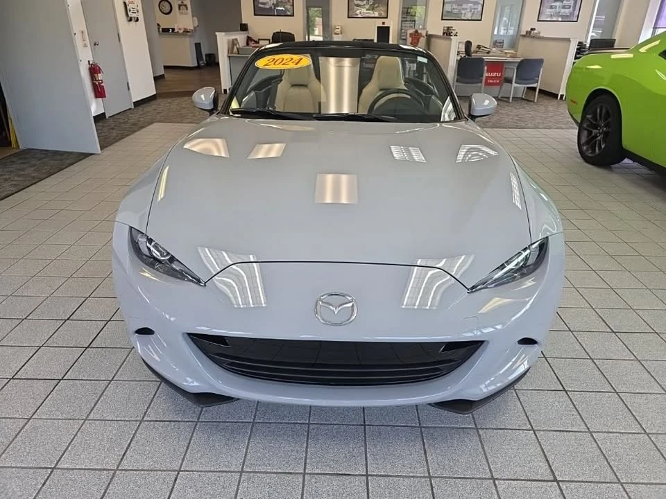 2024 Mazda ND MX-5 Miata - Image 8 of 19