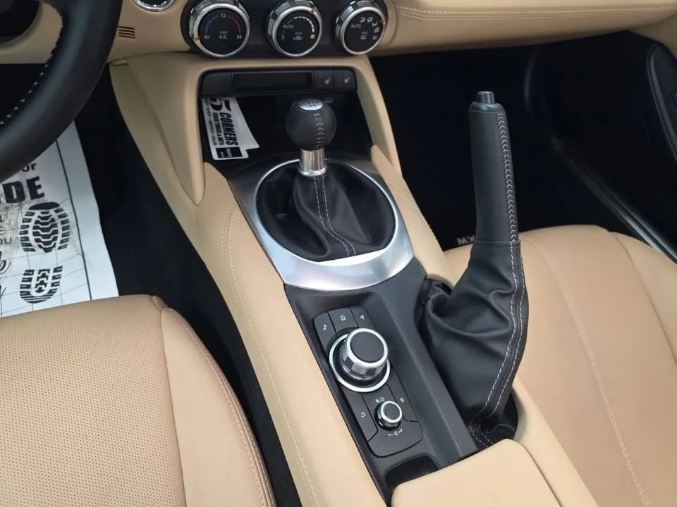 2024 Mazda ND MX-5 Miata - Image 17 of 19