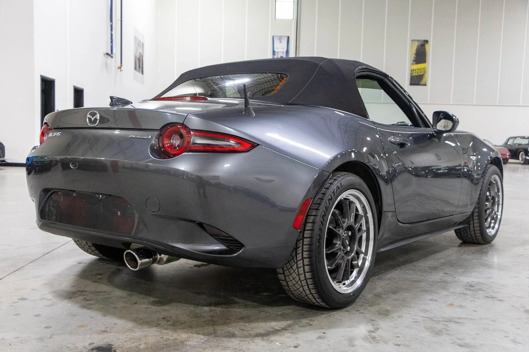 2024 Mazda ND MX-5 Miata - Image 22 of 31