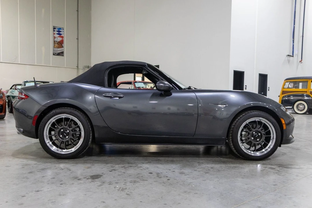 2024 Mazda ND MX-5 Miata - Image 23 of 31