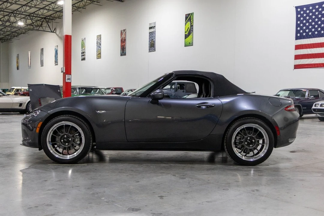 2024 Mazda ND MX-5 Miata - Image 19 of 21