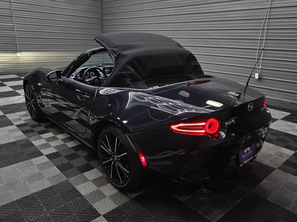 2024 Mazda ND MX-5 Miata - Image 10 of 18
