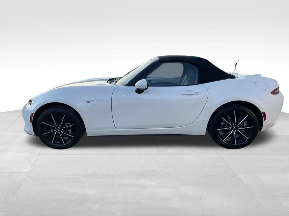 2024 Mazda ND MX-5 Miata - Image 8 of 10
