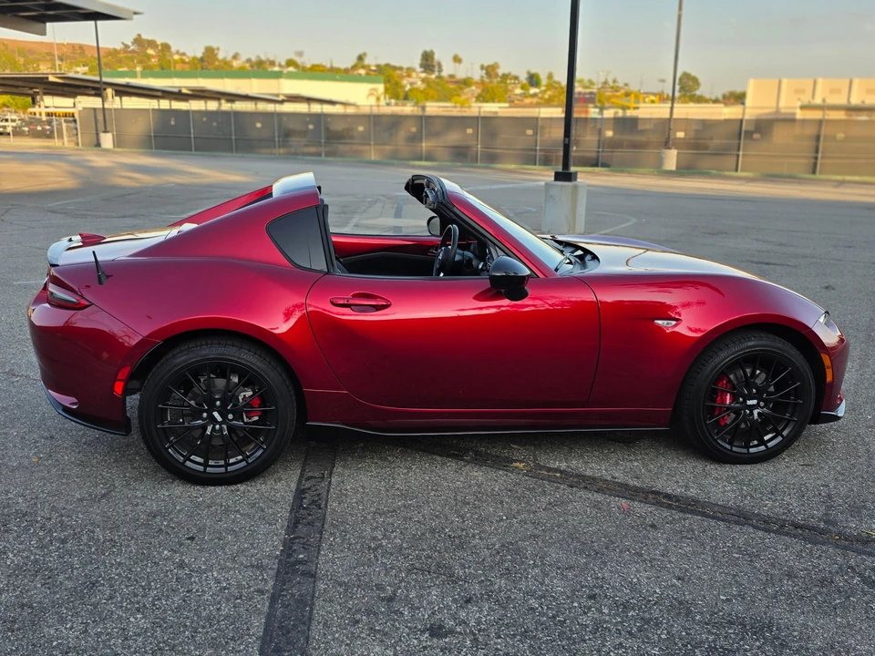 2024 Mazda ND MX-5 Miata - Image 9 of 31