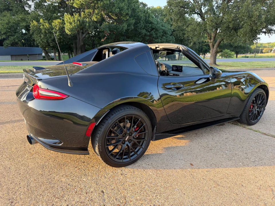 2024 Mazda ND MX-5 Miata - Image 11 of 31