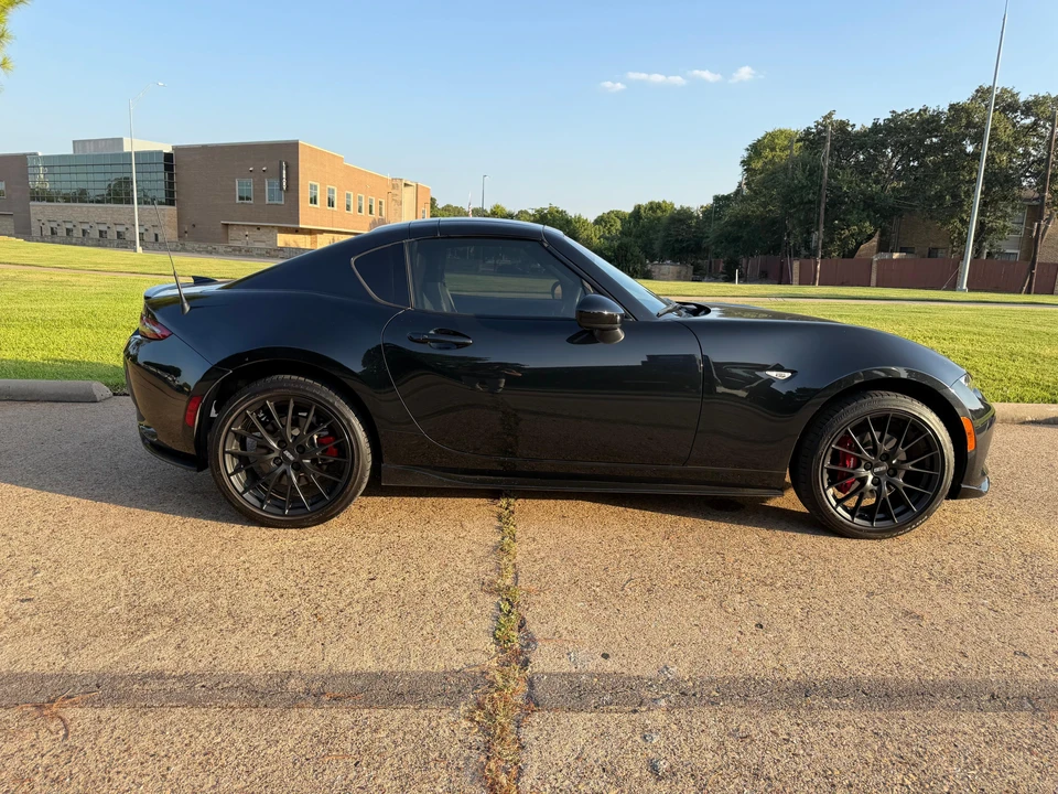 2024 Mazda ND MX-5 Miata - Image 18 of 31