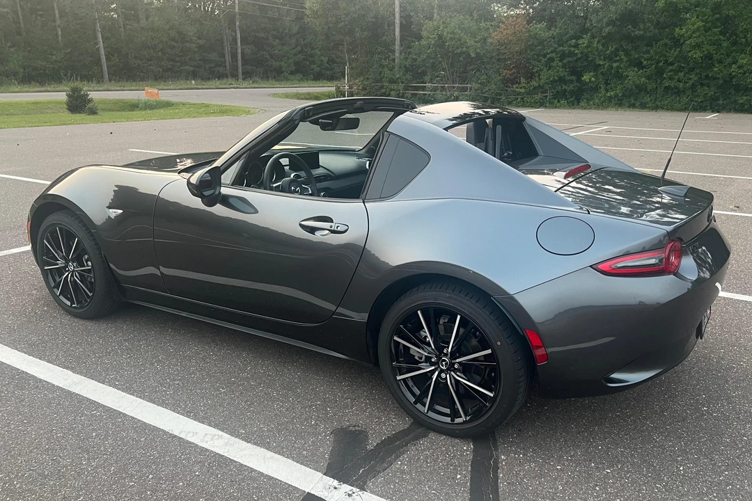 2024 Mazda ND MX-5 Miata - Image 4 of 31