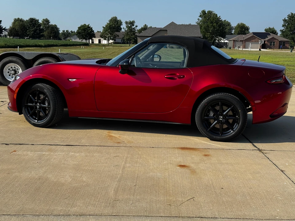 2024 Mazda ND MX-5 Miata - Image 12 of 31