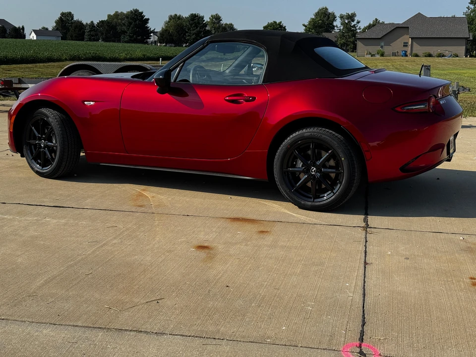 2024 Mazda ND MX-5 Miata - Image 13 of 31