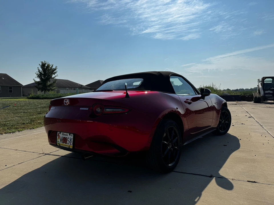 2024 Mazda ND MX-5 Miata - Image 17 of 31