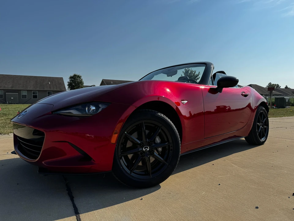 2024 Mazda ND MX-5 Miata - Image 26 of 31
