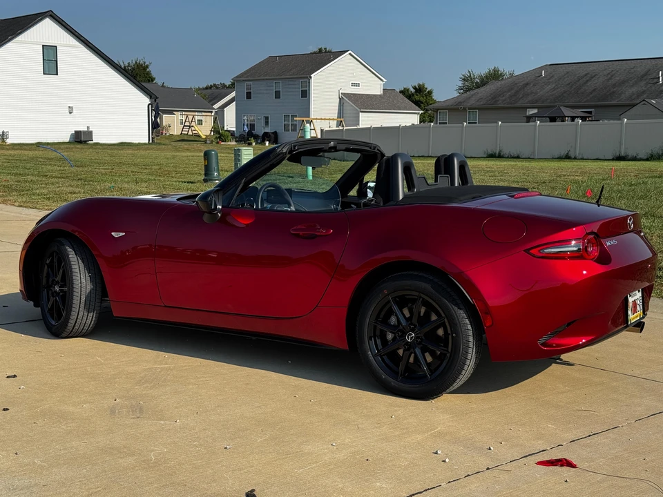 2024 Mazda ND MX-5 Miata - Image 28 of 31