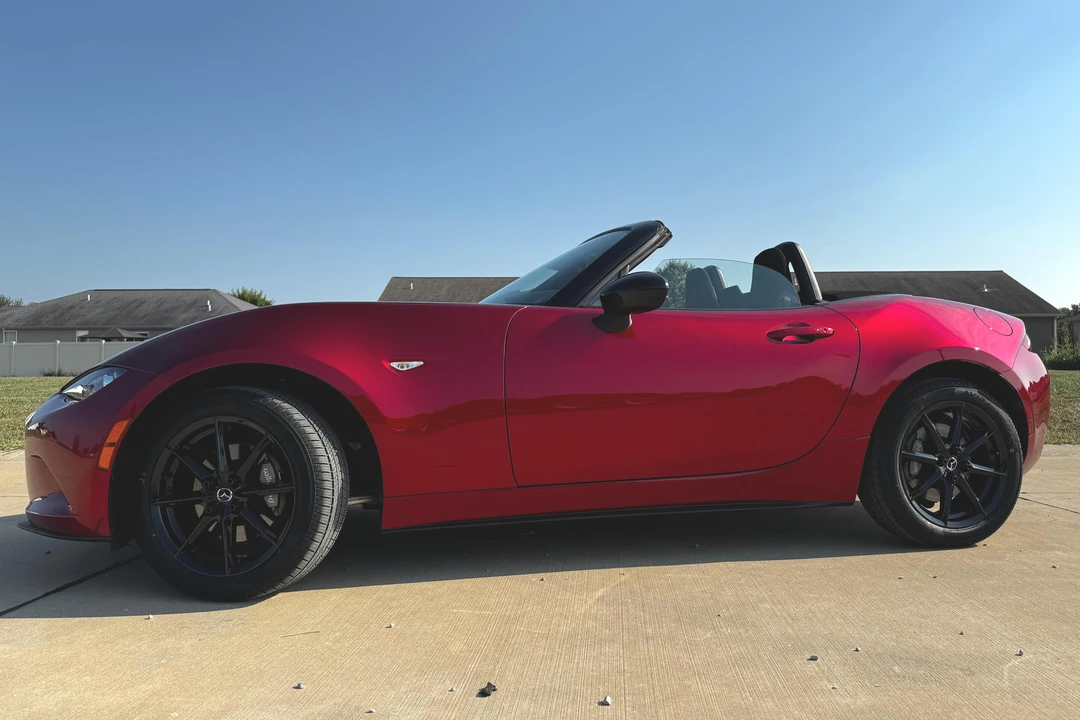 2024 Mazda ND MX-5 Miata - Image 3 of 31