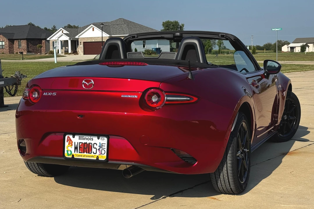 2024 Mazda ND MX-5 Miata - Image 4 of 31