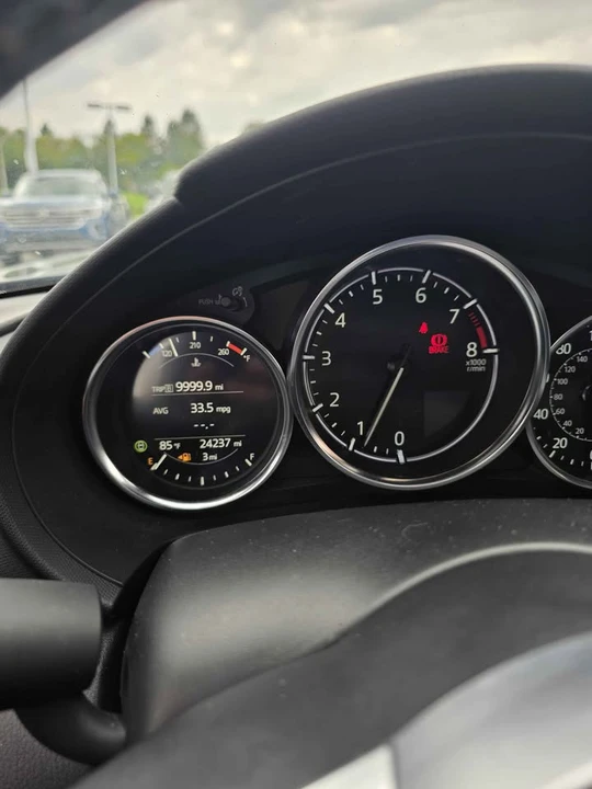 2024 Mazda ND MX-5 Miata - Image 9 of 12