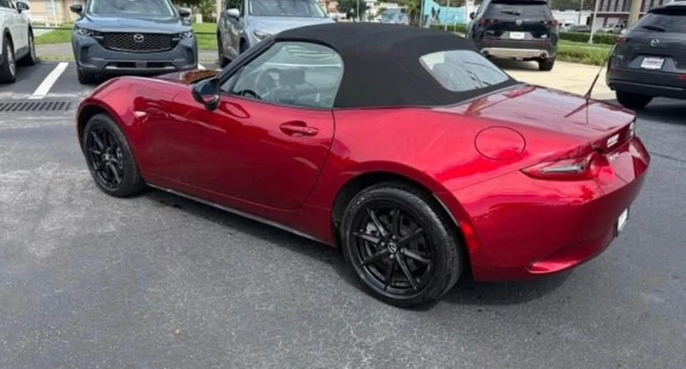 2024 Mazda ND MX-5 Miata - Image 4 of 8